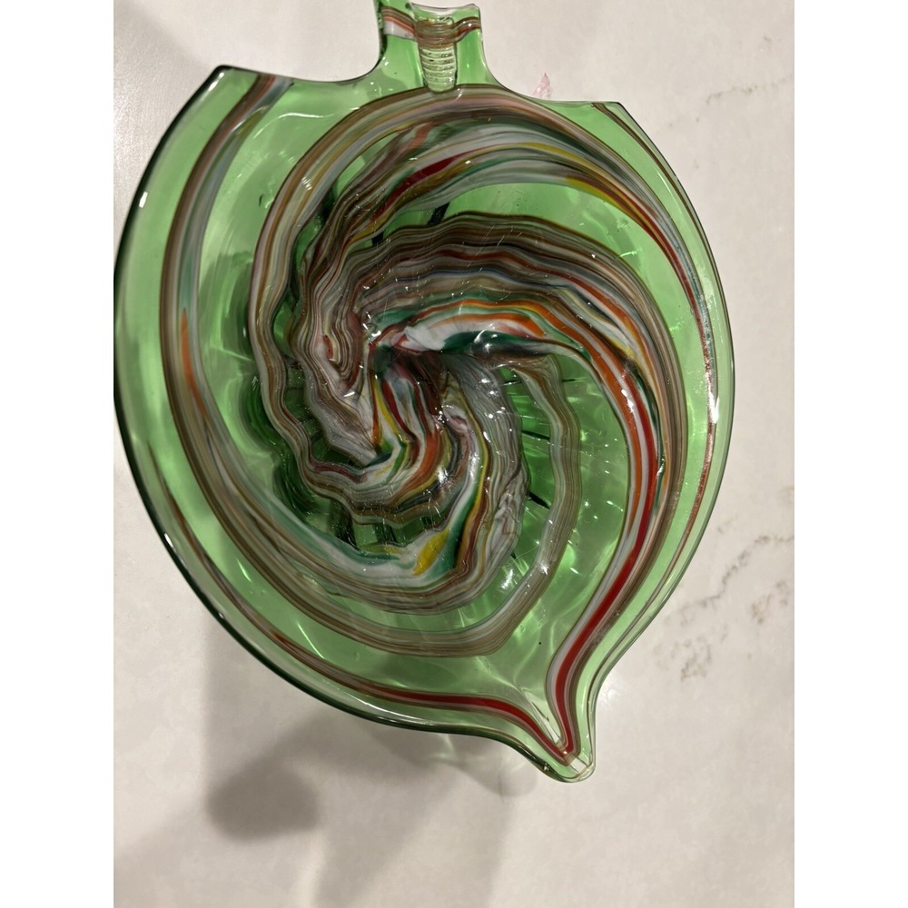 Japan Art Glass‎ Green Swirl Leaf Dish Possibly Daysun Hand Blown